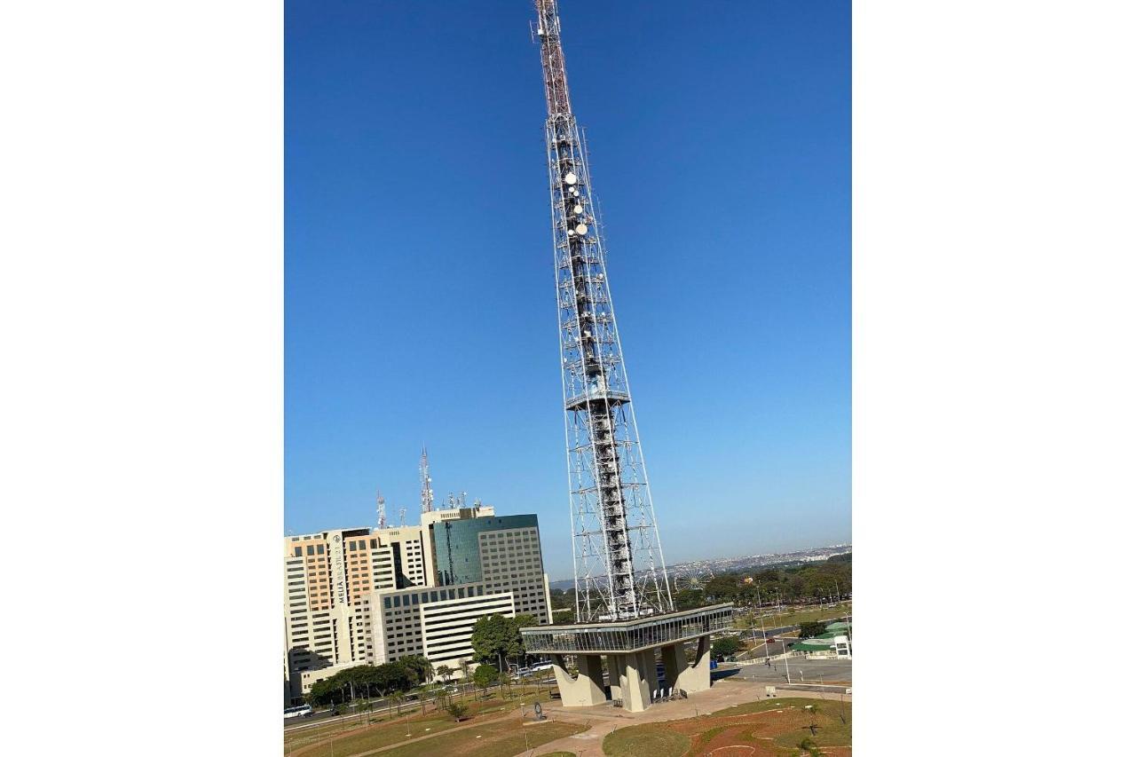 Flat Encantador No 11º Com Vista Pra Torre De Tv Brasília Luaran gambar